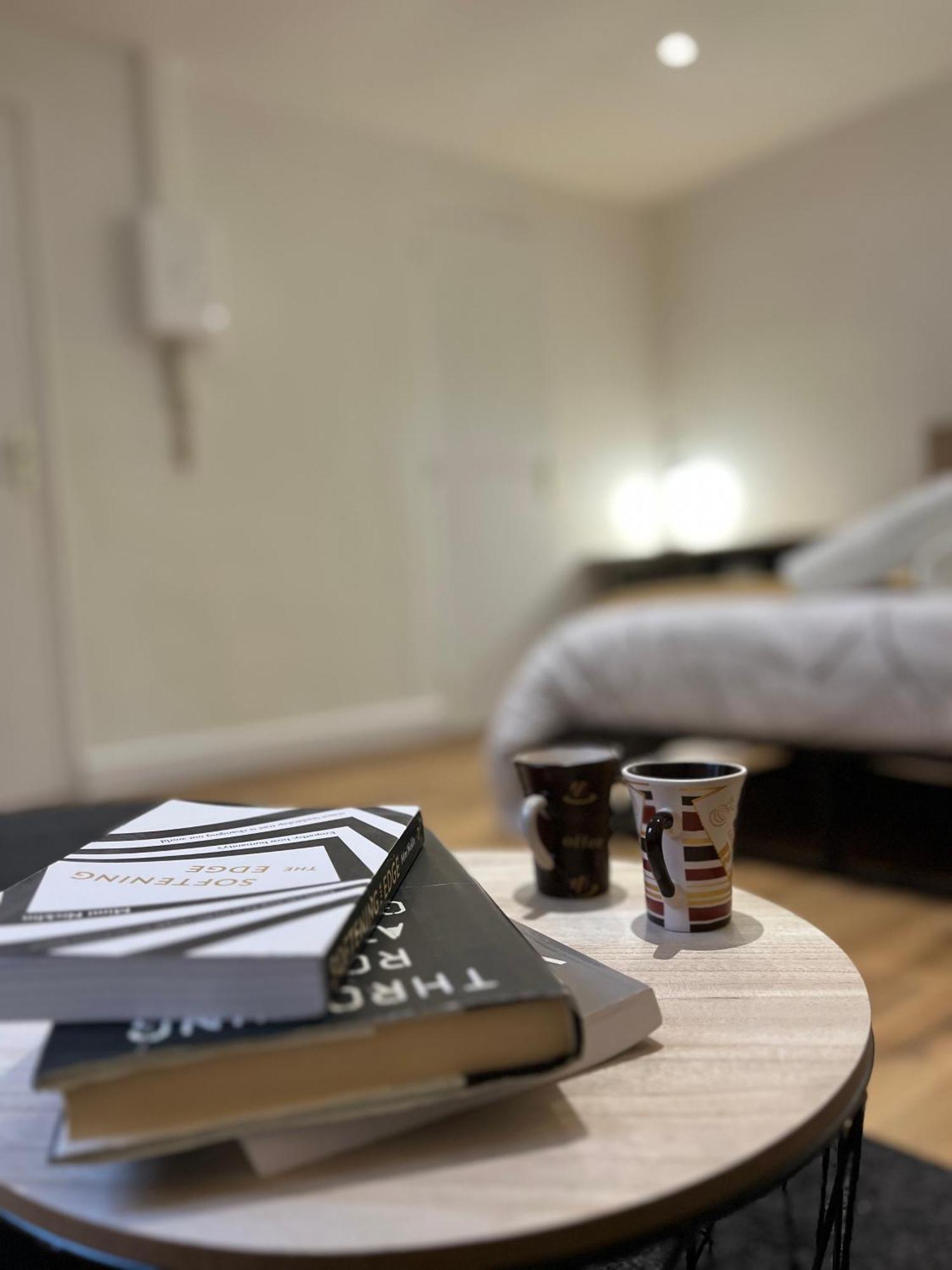 La Ruche Arrageoise - Parking Gratuit - Cozy - Grand Lit - Long Sejour *